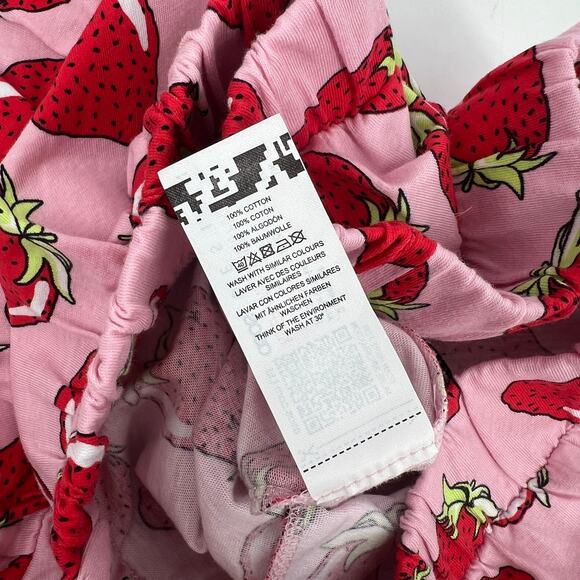 ASOS DESIGN Strawberry Print Ruffle Shorts Pink Size US 4 - Picture 5 of 6